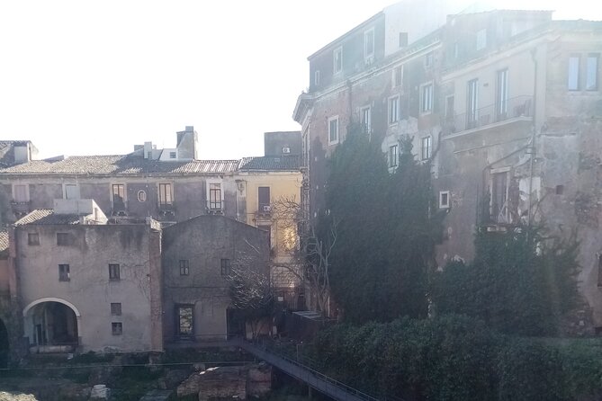 Private tour of Catania and the Riviera of the Cyclops - Giardino Bellini: A Garden Walk That Feels Like Breathing Room