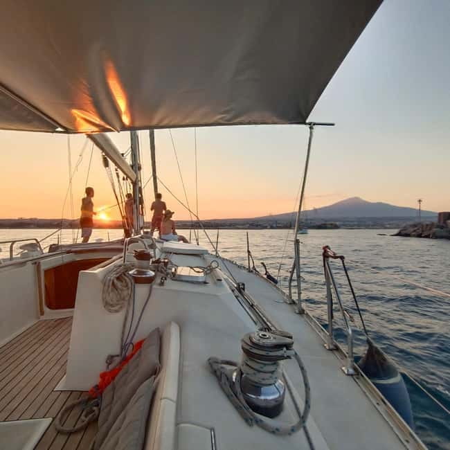 Sailboat Tour with Apertif in the islands of the cyclops - Where you start: Blu Marina srl and the 3-hour flow