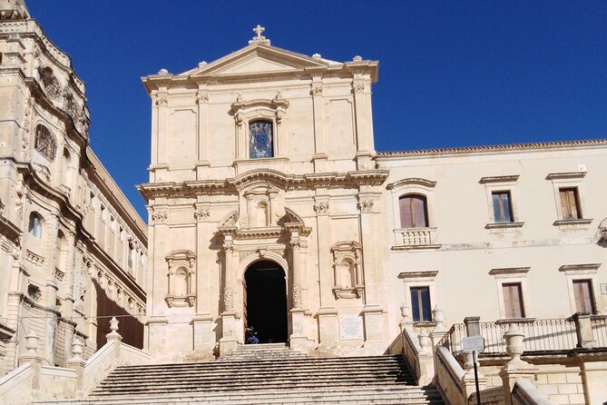 Syracuse Ortigia and Noto Private Tour - Ortigia Island walk: markets, fountains, and streets you can actually feel