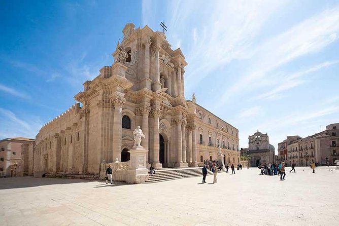 Syracuse, Ortigia and Noto walking tour from Catania - Guide Quality Makes This Tour Work (and Some Guides Are Stars)