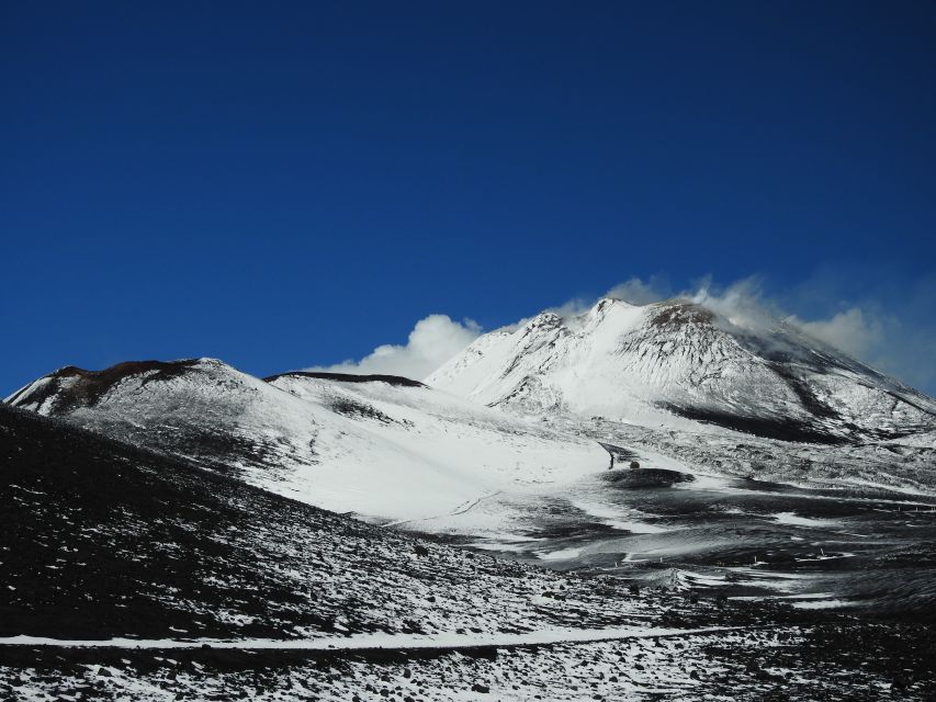 Taormina and Catania: Private guided Etna hike by cable car - What gear you get (and how to use it without thinking too hard)